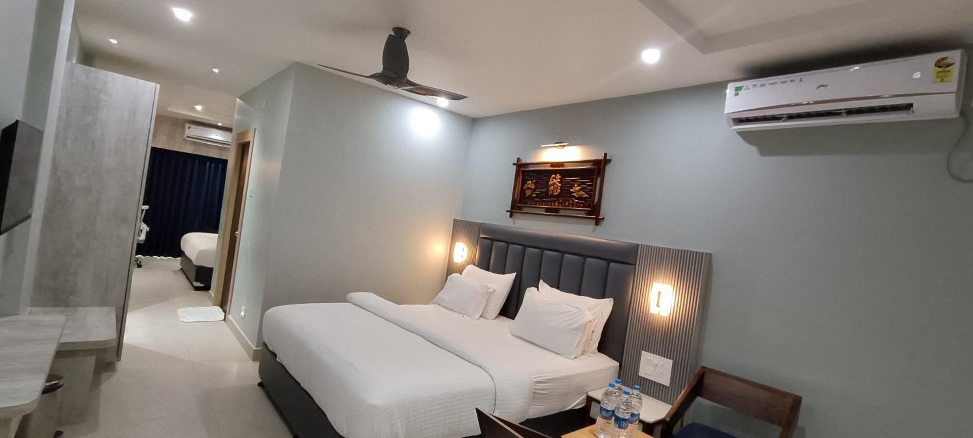 Hotel Lee Garden Near To Blue Flag Beach 500 Mtrs ปูรี ภายนอก รูปภาพ